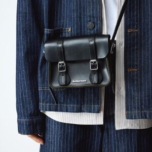 Dr. Martens Black Smooth Leather 7 Inch Satchel Leather Mini Crossbody Bag